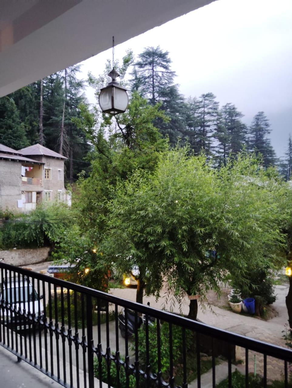 New Gulmarg Manali Hotel Exterior photo