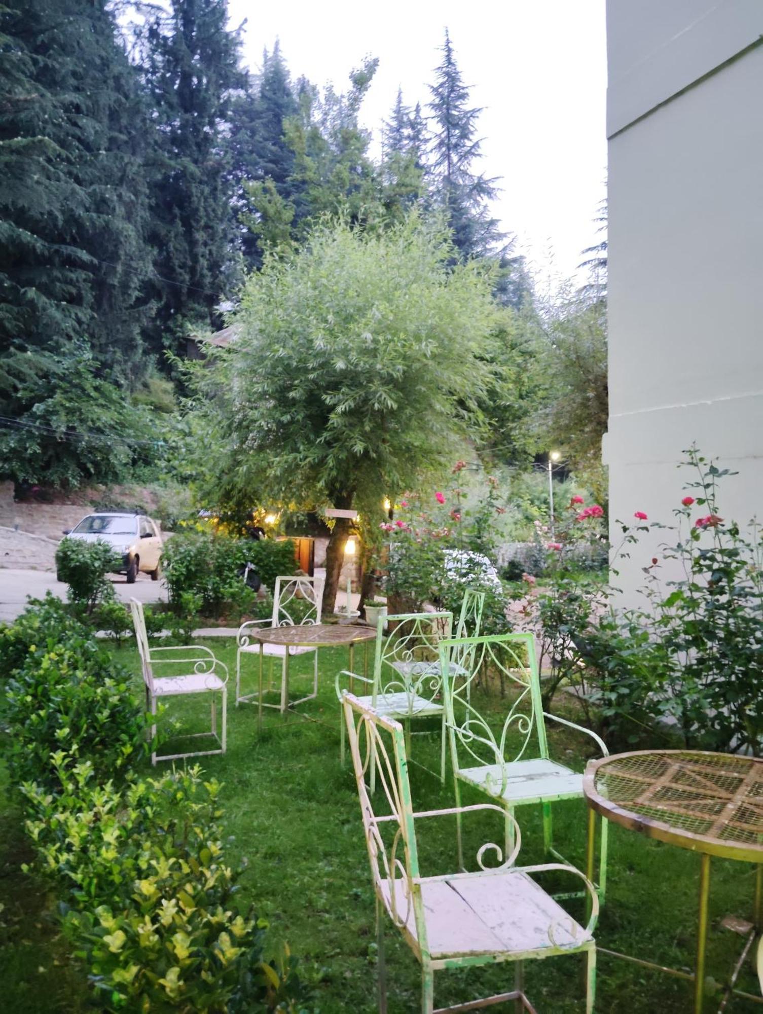 New Gulmarg Manali Hotel Exterior photo